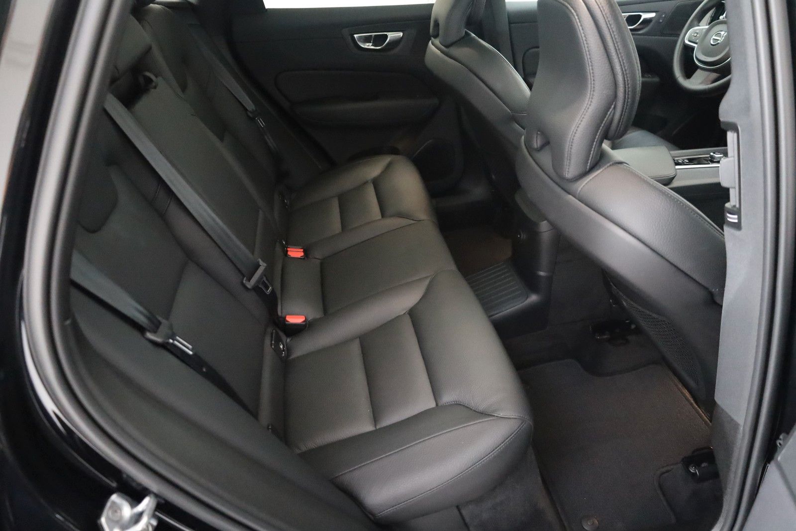 Fahrzeugabbildung Volvo XC60 Inscription,Leder,Navi,LED,SH,Kamera,H&K+WR