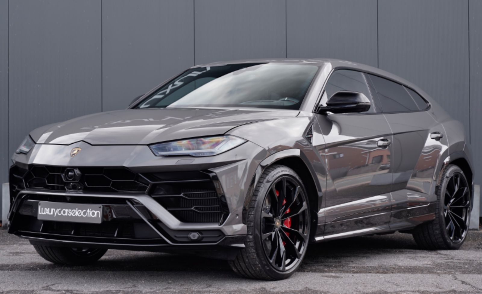 Lamborghini Urus 4.0 V8 *CERAMIC/CARBON/B&O/AKRAPOVIC/FULL* imagem 2