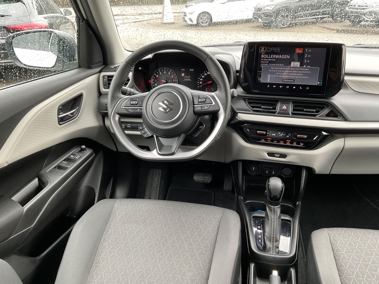 Fahrzeugabbildung Suzuki Swift 1.2 Comfort+,Automatik,Navi,Kamera