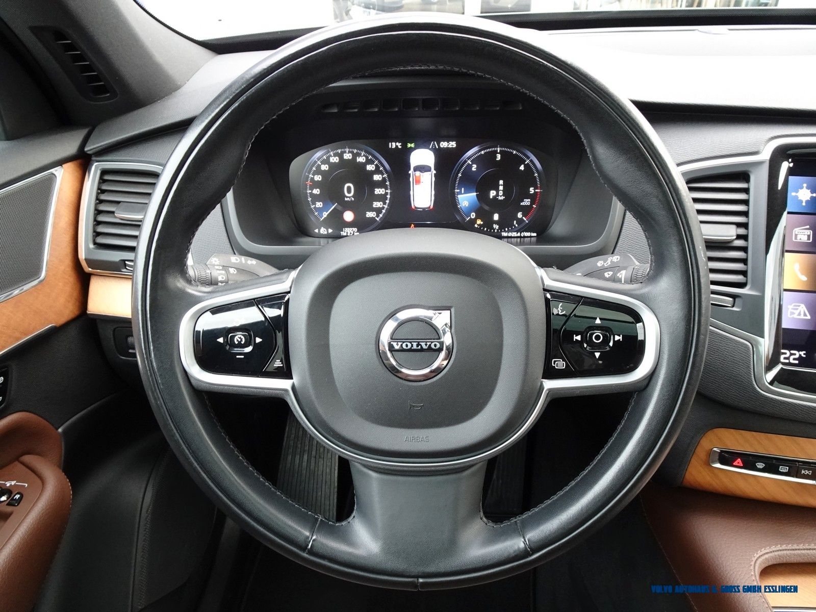 Volvo XC90 B5 AWD Geartronic Momentum Pro foto 13