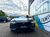 Ford Focus Turnier ST-Line/LED/Pano-Dach/Styling Pake - Ford Focus: Styling