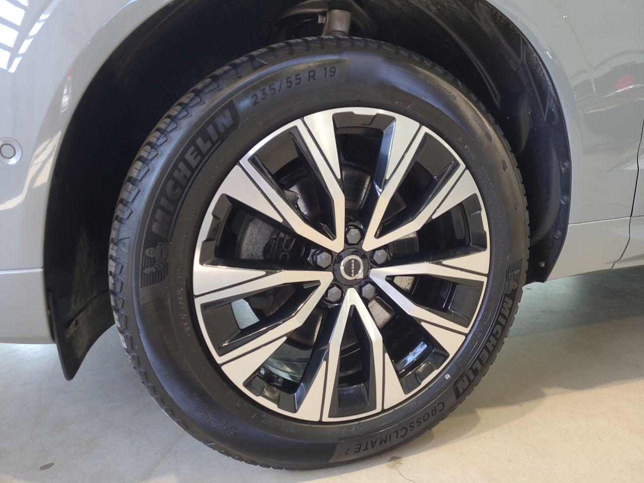Volvo XC60 B5 (Benzin) Plus Dark AWD Automatik Navi, миниатюра 14