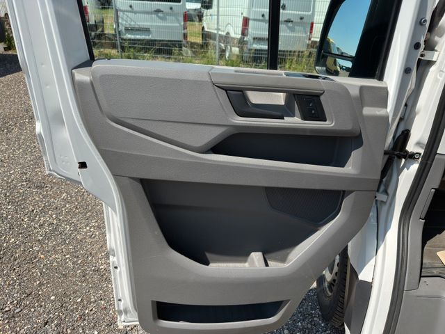 Volkswagen Crafter Kasten 35 L3H3 FWD_Navi_Rückfahrk_AHK