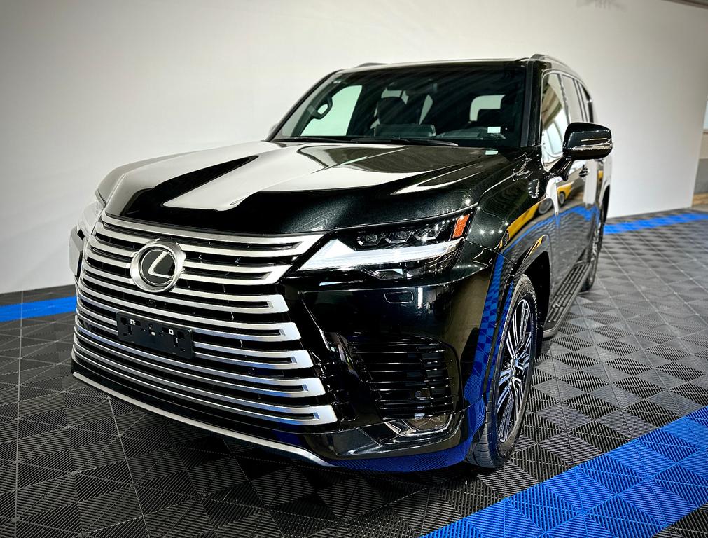 Lexus LX 600
