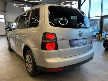 Volkswagen Touran Freestyle *7SITZER*SHZ*TEMPOMAT*NAVI*PDC*