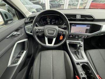 Audi Q3 - 10