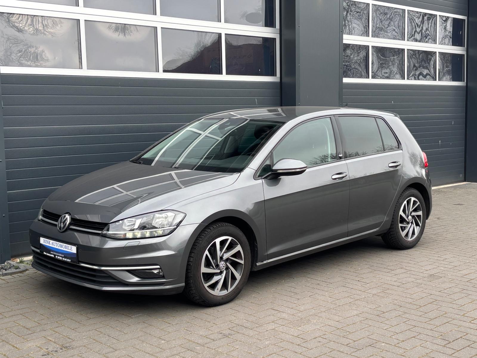 Volkswagen Golf VII 2.0 TDI DSG Lim. Sound