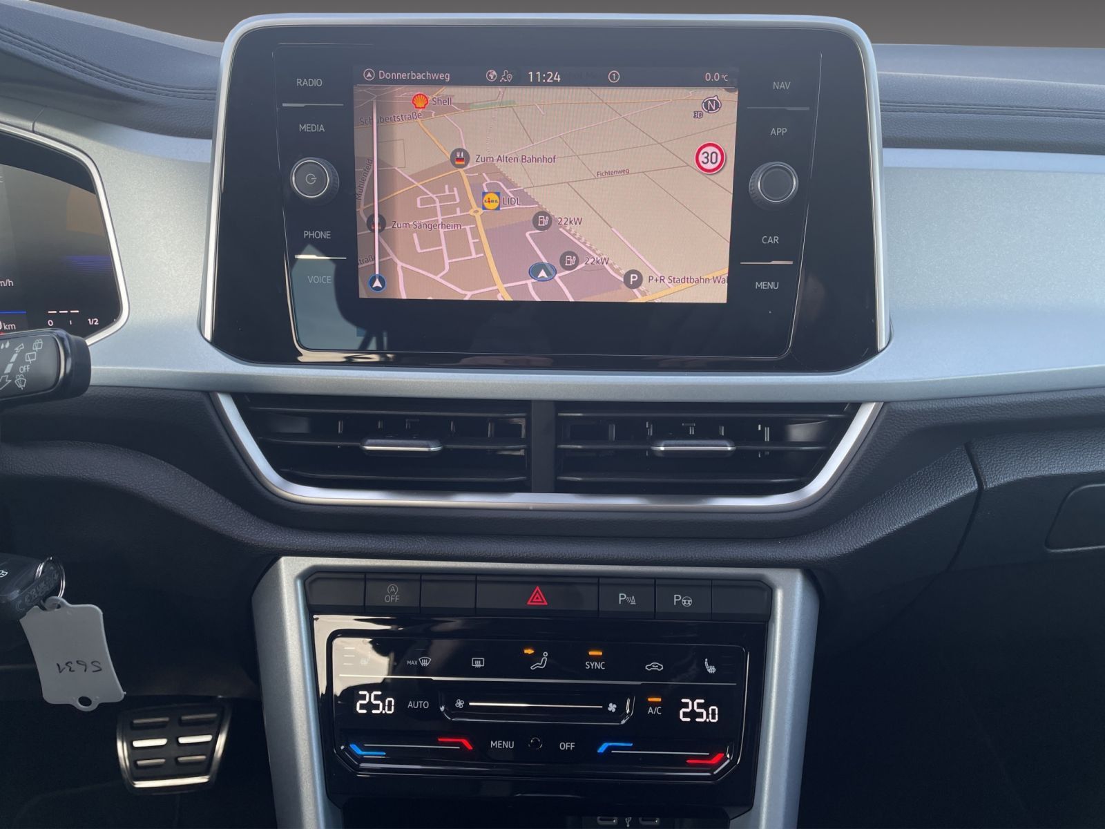 Volkswagen T-Roc - Bild 11