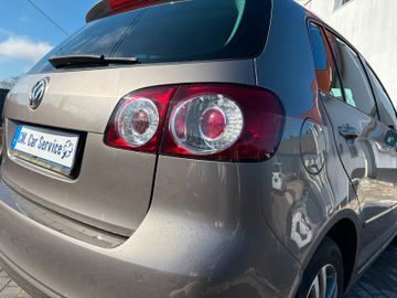 Volkswagen Golf - 12