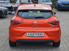 Fahrzeugabbildung Clio V Equilibre 1.6 E-TECH Hybrid 145 EU6d