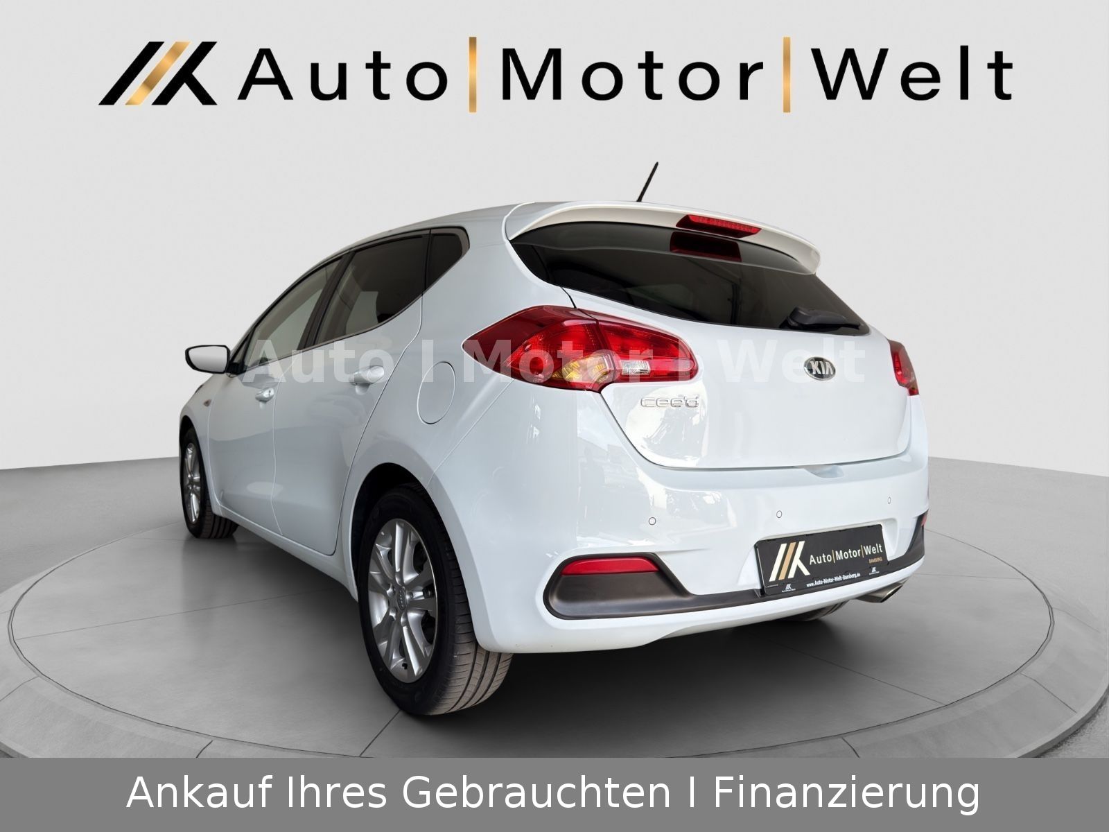 Fahrzeugabbildung Kia Ceed FIFA World Cup Edition ALU/SHZ/LKRDHZ/KLIMA