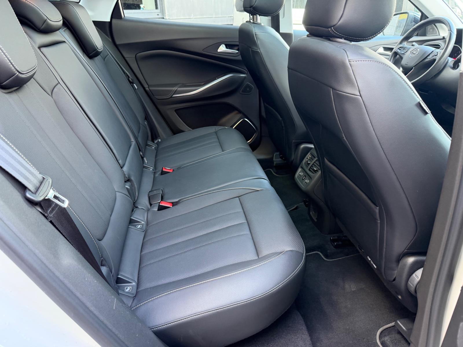 Opel Grandland (X)/ULTIMATE/LED/PANO/KAMERA/NAVI