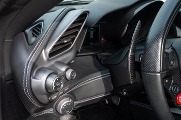 2015 Ferrari 488 GTB 缩略图 33