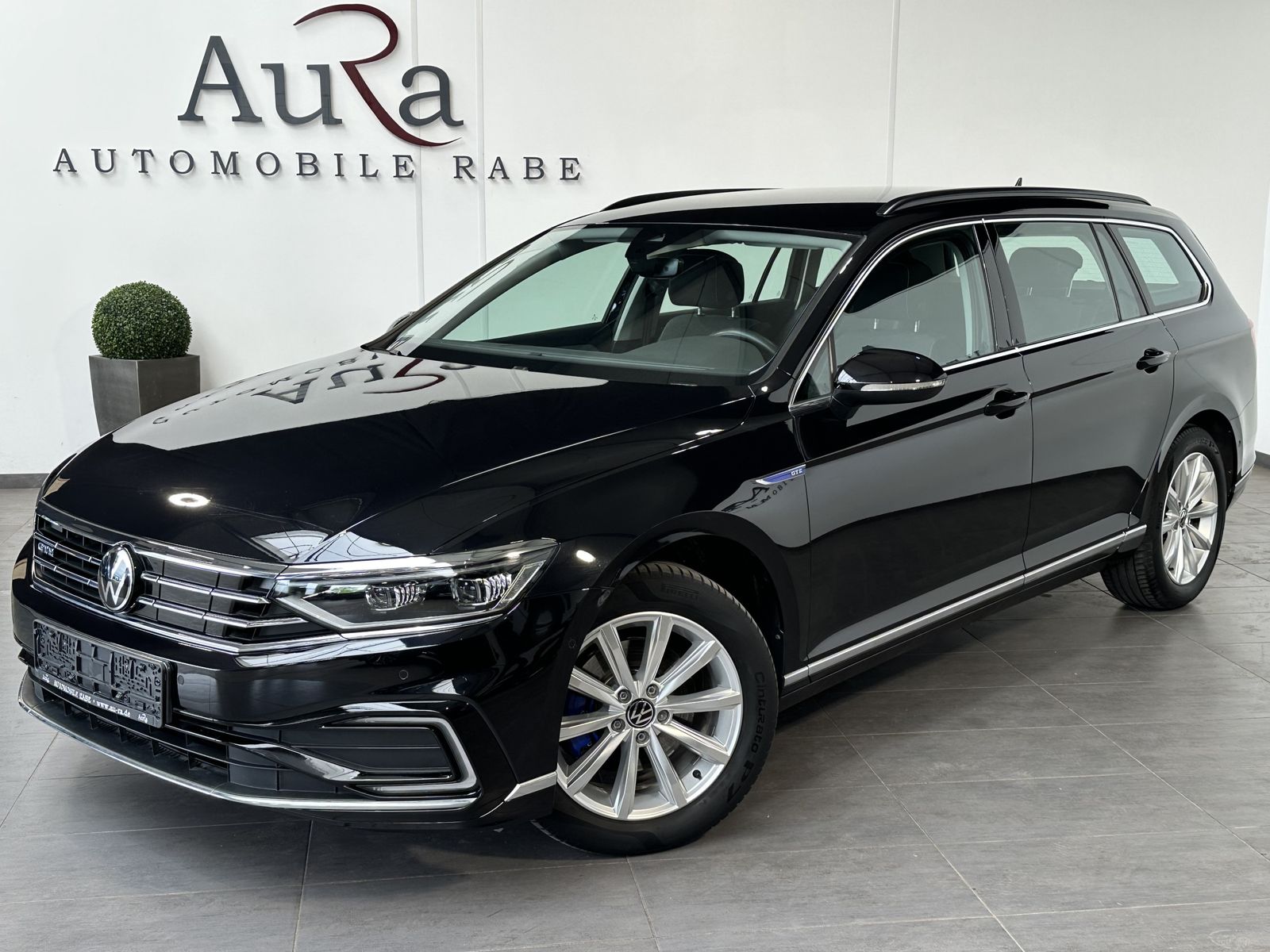 Fahrzeugabbildung Volkswagen Passat Variant GTE NAV+IQ-LIGHT+KAM+ACC+17ZO+PP