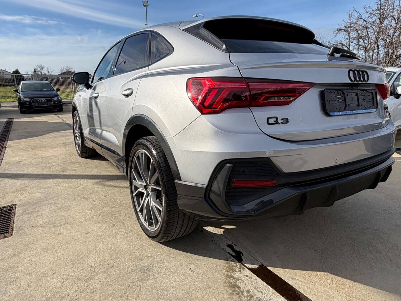 Audi Q3 40 TDI quattro S tronic line edition imagem 3