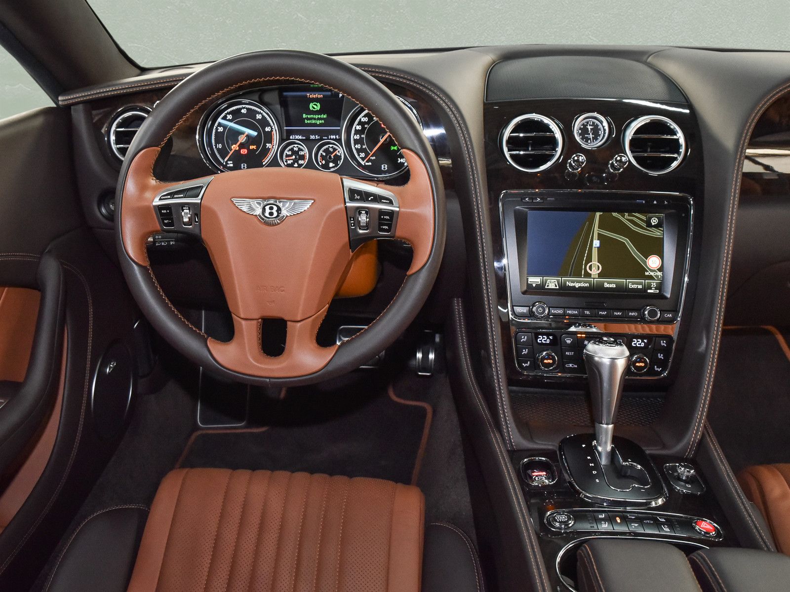 Fahrzeugabbildung Bentley Continental GT V8 S - Premier Spec | Sportabgas