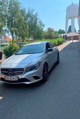 Mercedes-Benz CLA 220 CLA CLA 220 CDI / d - Mercedes-Benz CLA 220: Silber