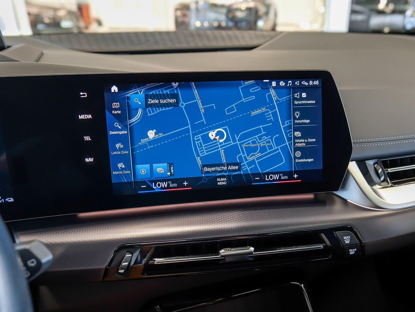 BMW 230e xDrive M Sport HUD PANO ACC AHK RFK NAVI