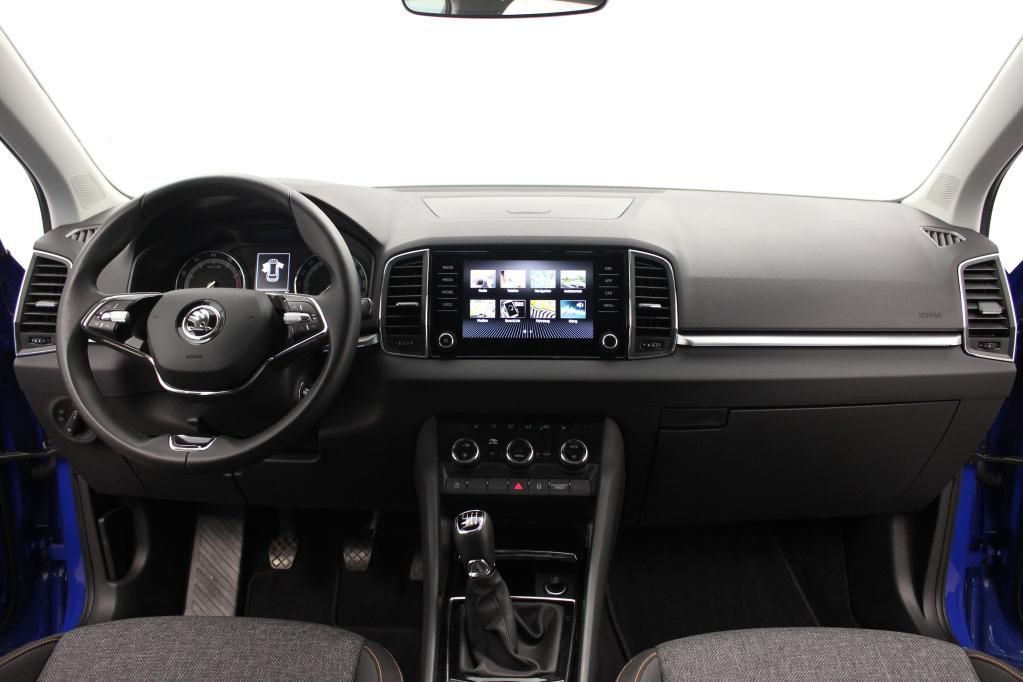 Skoda Karoq Ambition Clever 1.5TSI AHK*Klima*Tempo*PDC