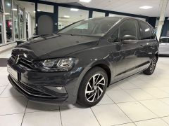 VW Golf Sportsvan 1.6 TDI Join 2.HAND/AHK/NAVI/PDC!