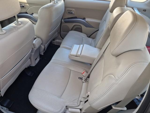 Mitsubishi Outlander  XL*4-WD*Automatik*Leder*Glasdach*2.Ha