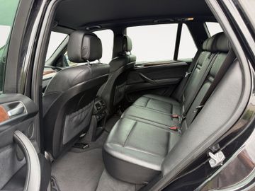 BMW X5 - 11