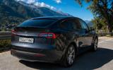 Tesla Model Y - blaue Tesla Model Y