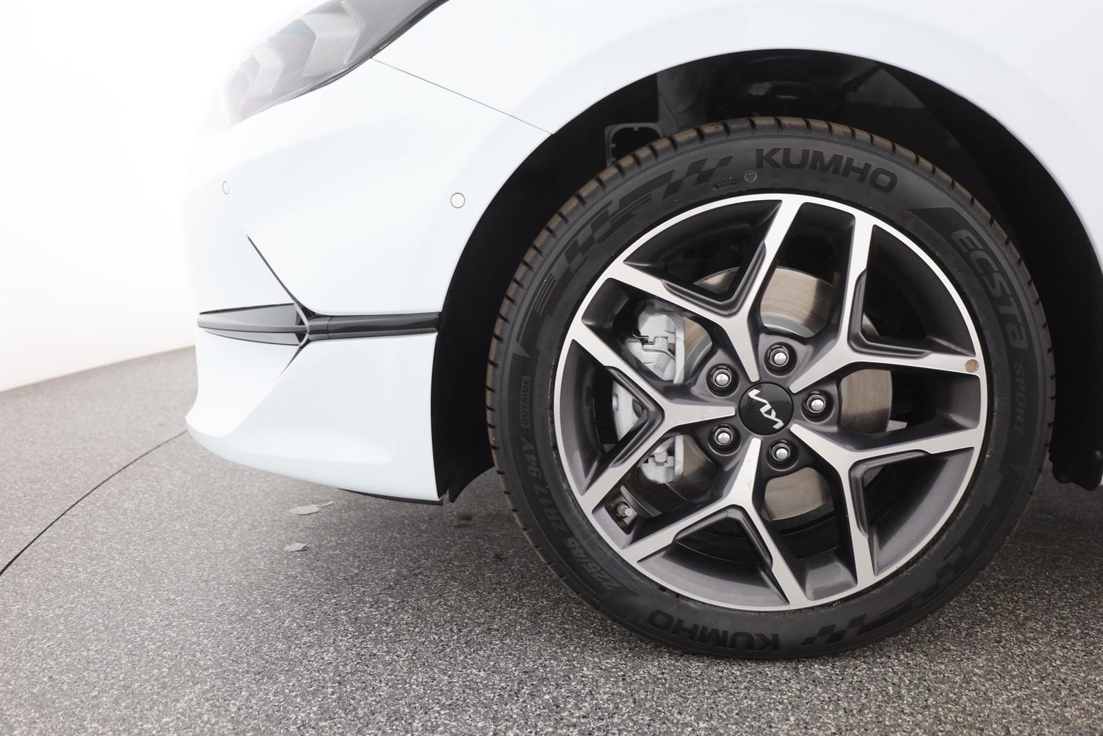 Kia Ceed SW 1.6 CRDi DCT7 LED Navi Kamera AHK ACC