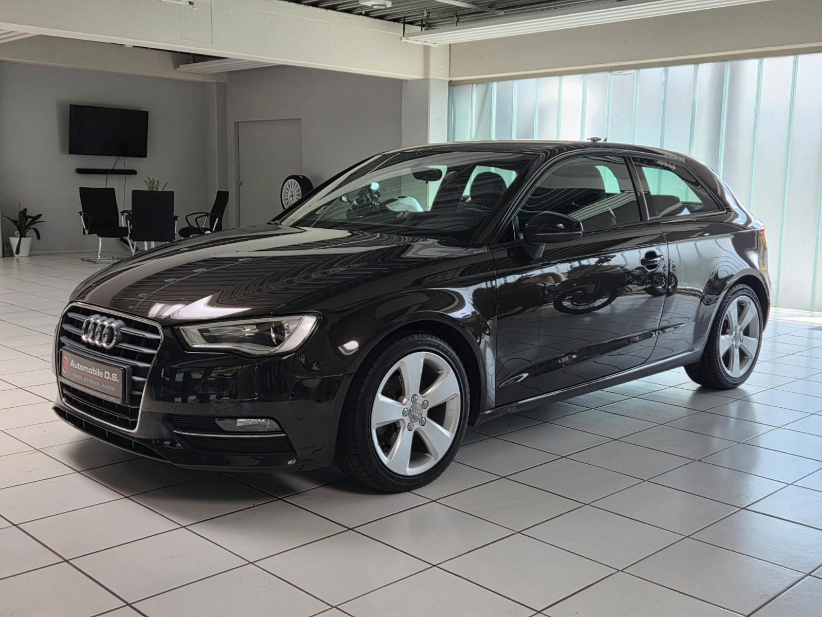 Audi A3 +S-LINE+ +ALCANTARA+ +BLUETOOTH+