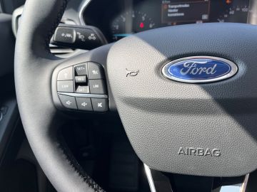 Bild 16 Ford Focus Turnier Titanium MHEV B & O Navi Soundsyst