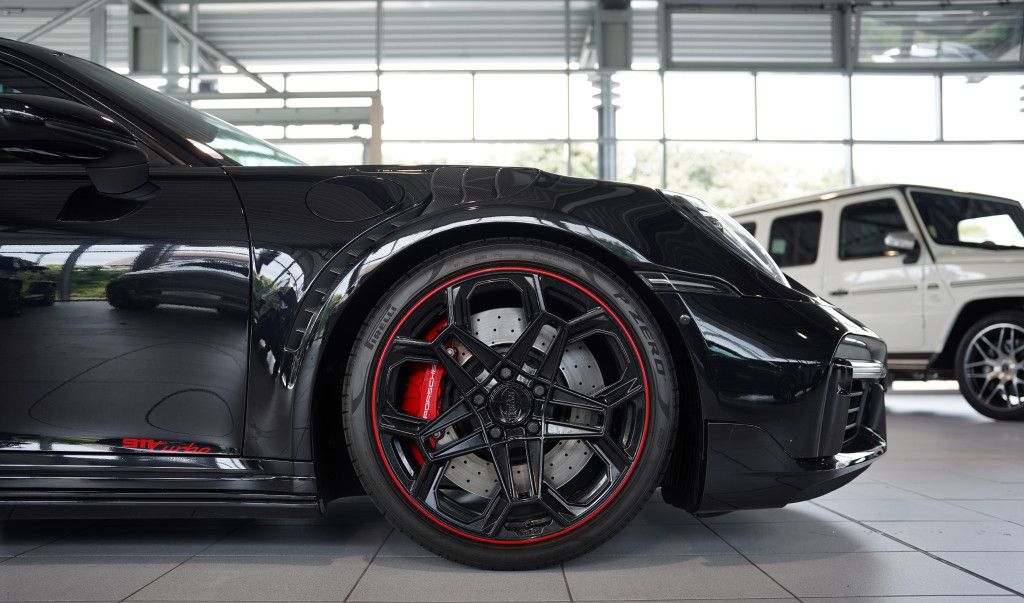 Porsche 992