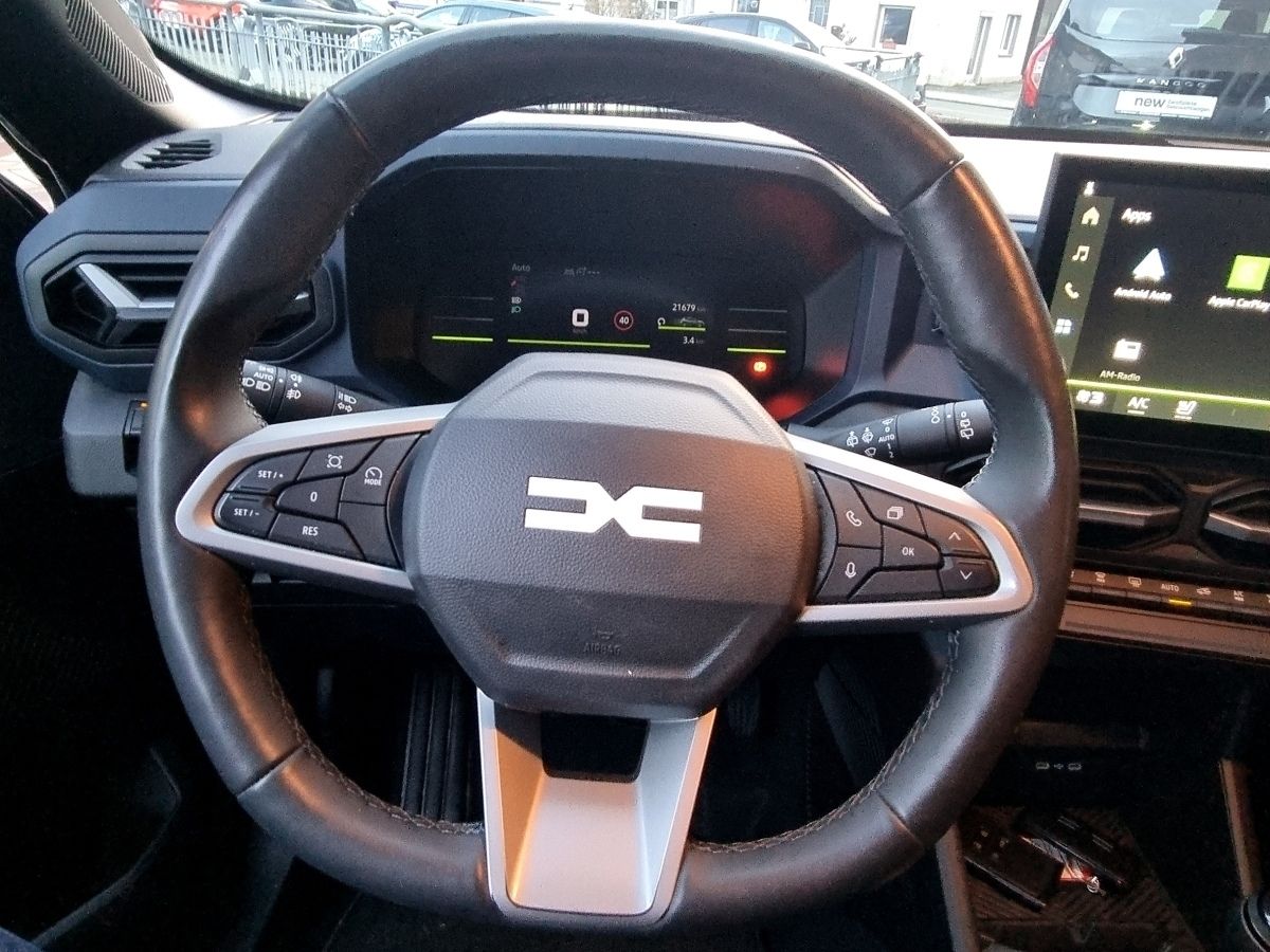 Fahrzeugabbildung Dacia Duster Journey TCe 130 4x4