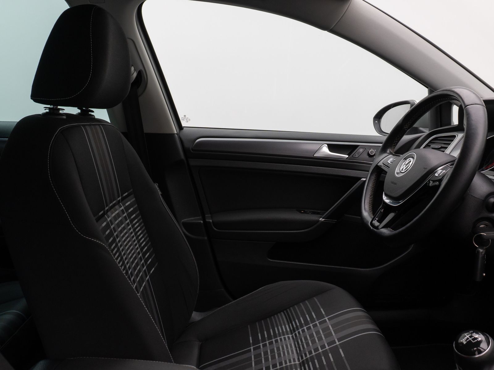 Fahrzeugabbildung Volkswagen Golf VII Variant Lounge BMT Sitzhzg Navi AHK