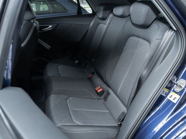 Q2 advanced 35 TFSI MATRIX+RFK+AHK