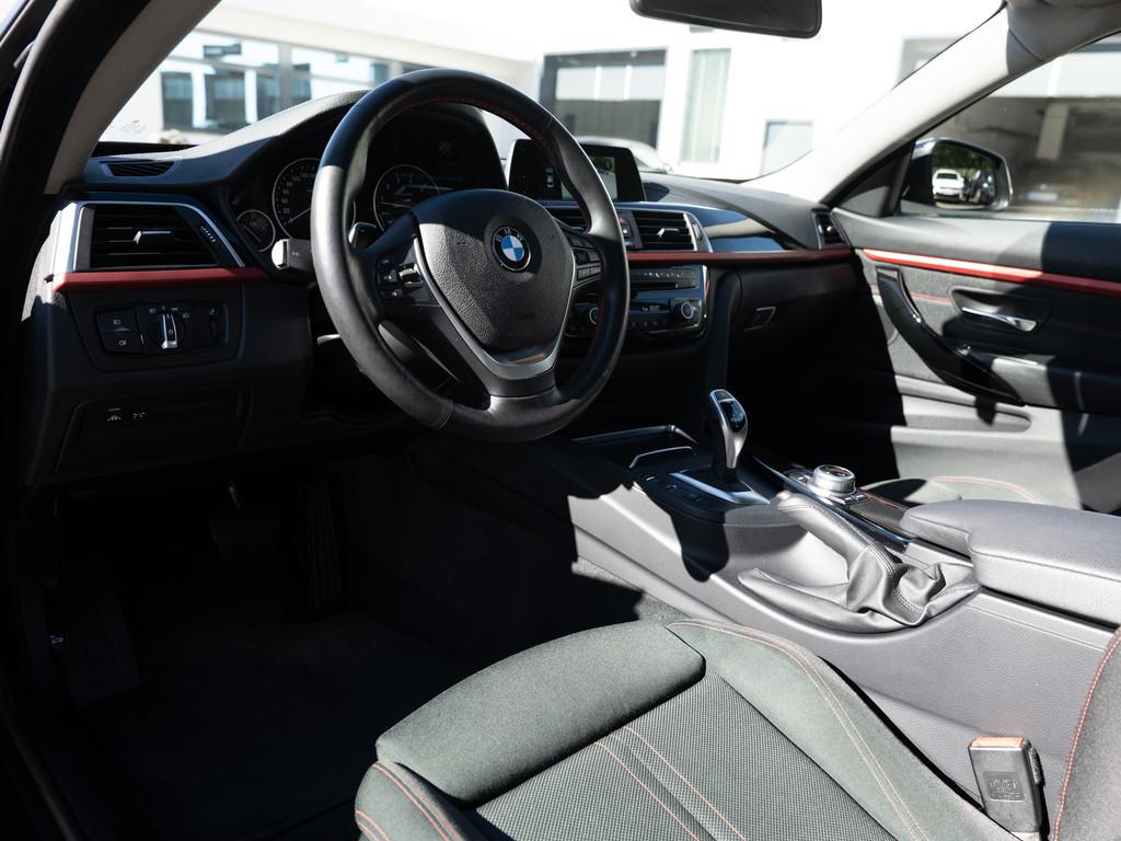 BMW 420i Coupe Sport Line FACEL. AHK LED NAVI KAMERA