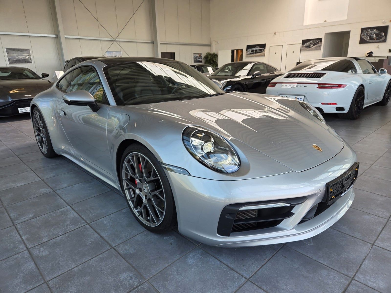 Fahrzeugabbildung Porsche 911 Carrera 4S Sport Design VollAusst.
