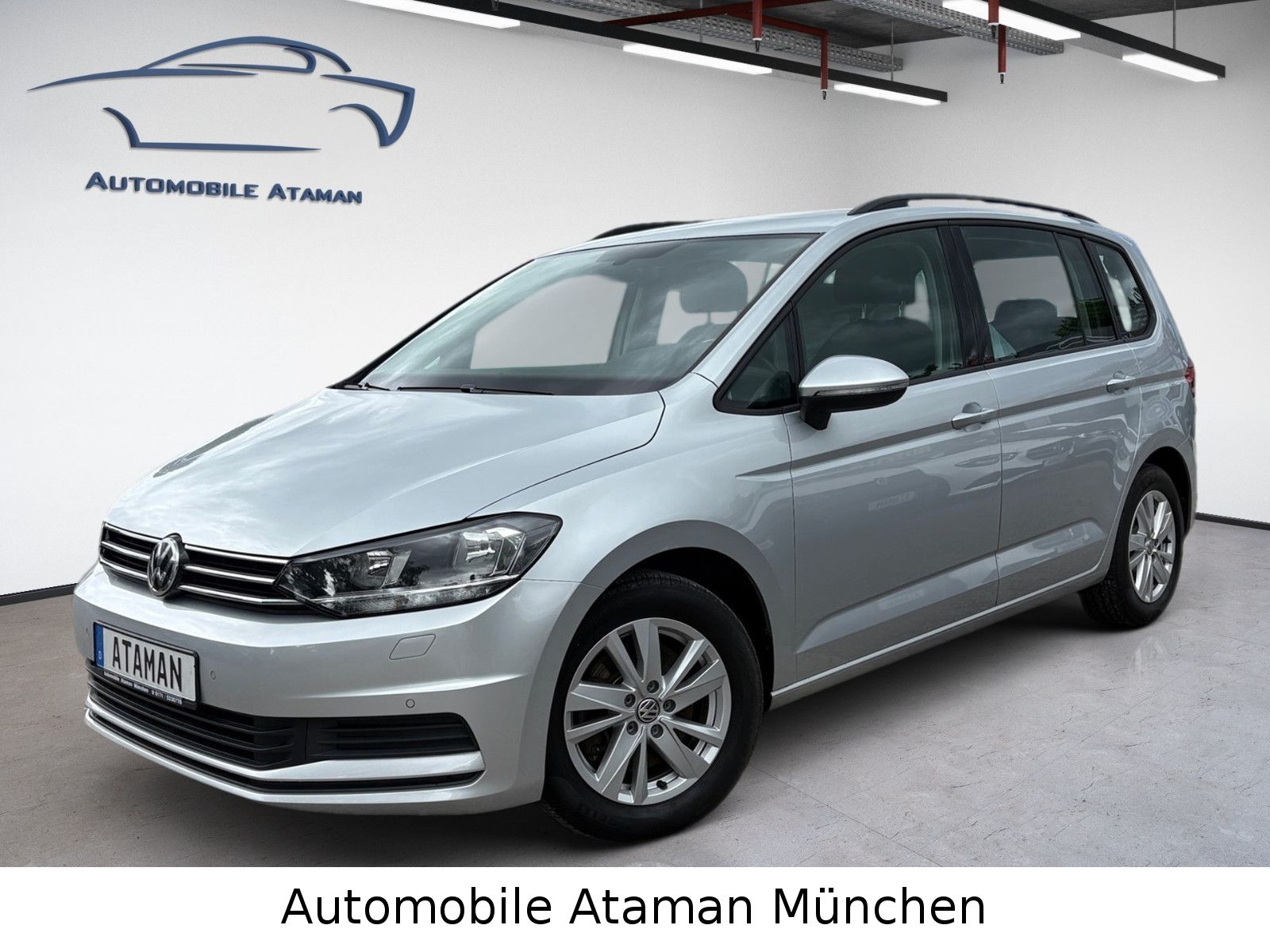 Volkswagen Touran 2.0 TDI Comfortline DSG / Navi / 7-Sitze imagem 2