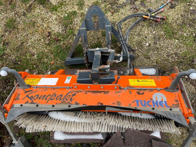 Kubota STA 35*Tuchel 120 H 560*Kehrbesen*Kehrmaschine