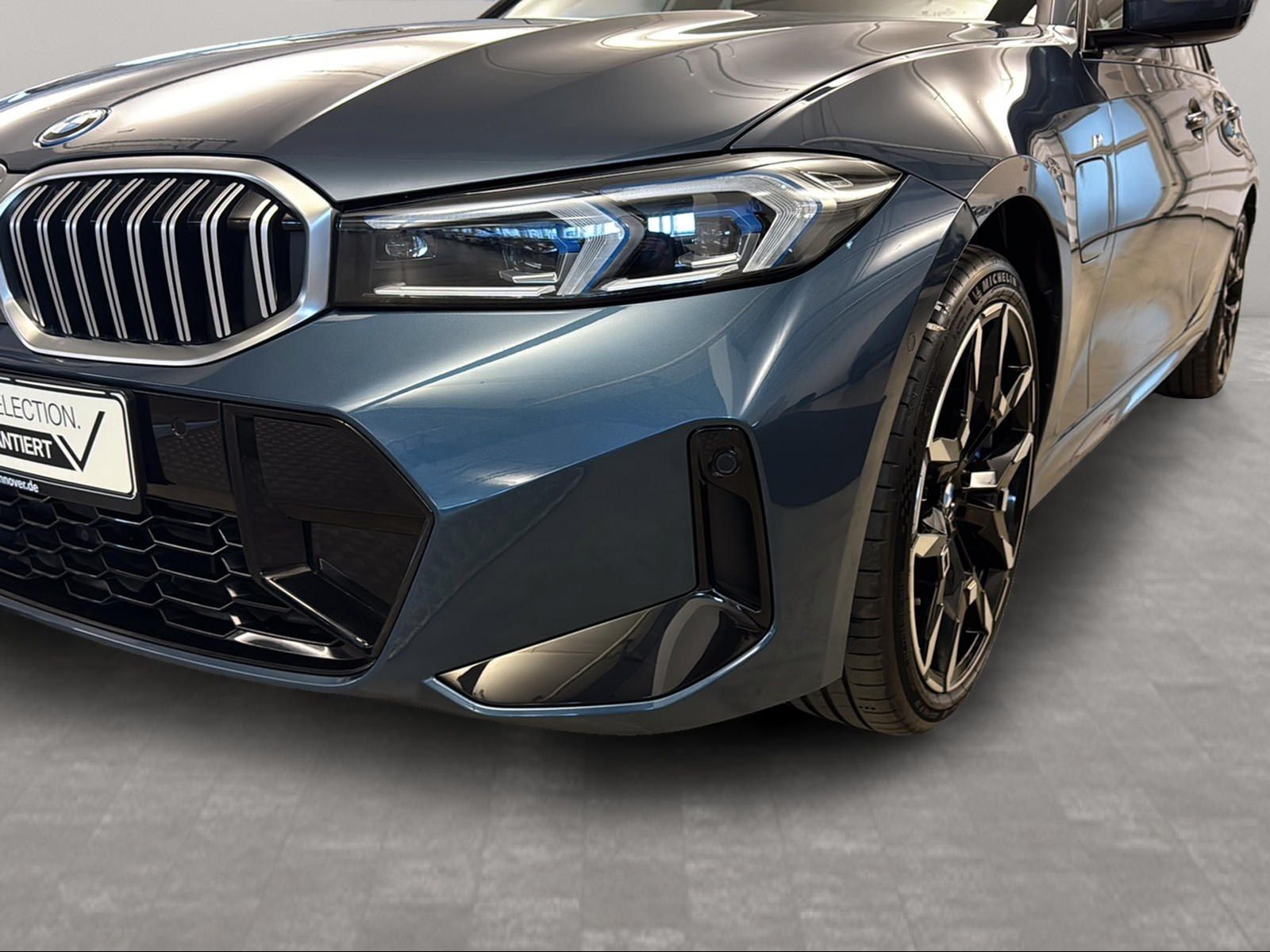 BMW 330 - Bild 12