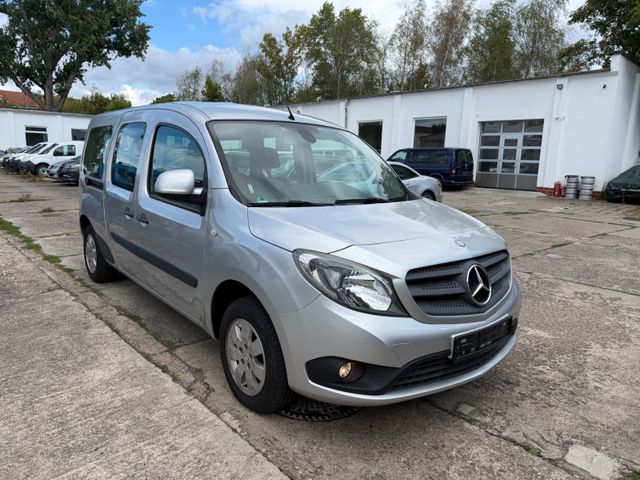 Citan Kombi 111 CDI extralang, 7 Sitze, AHK Bild 1