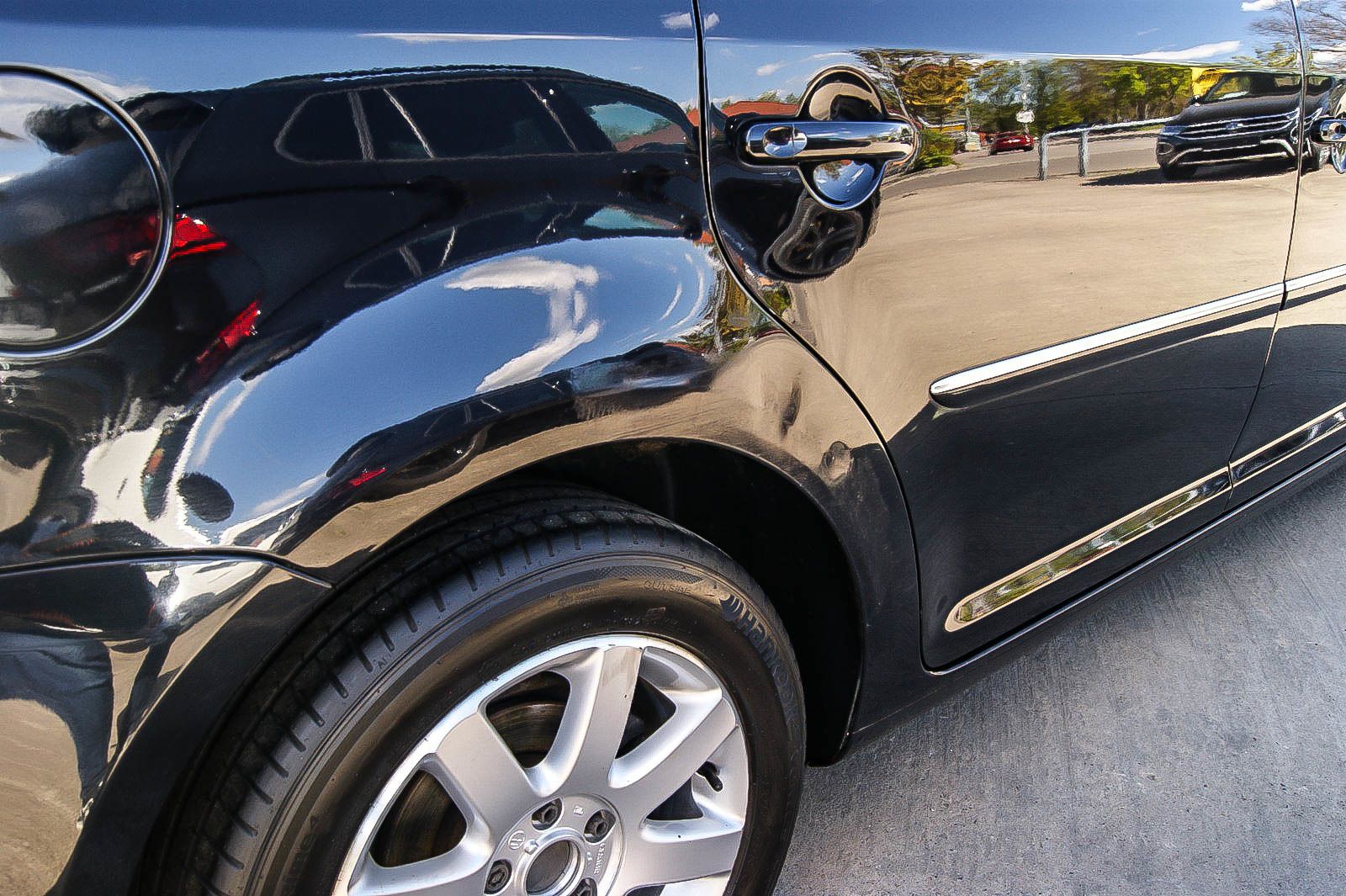 Fahrzeugabbildung Volkswagen Touran 1.4TSI DSG Highline 7-SITZE