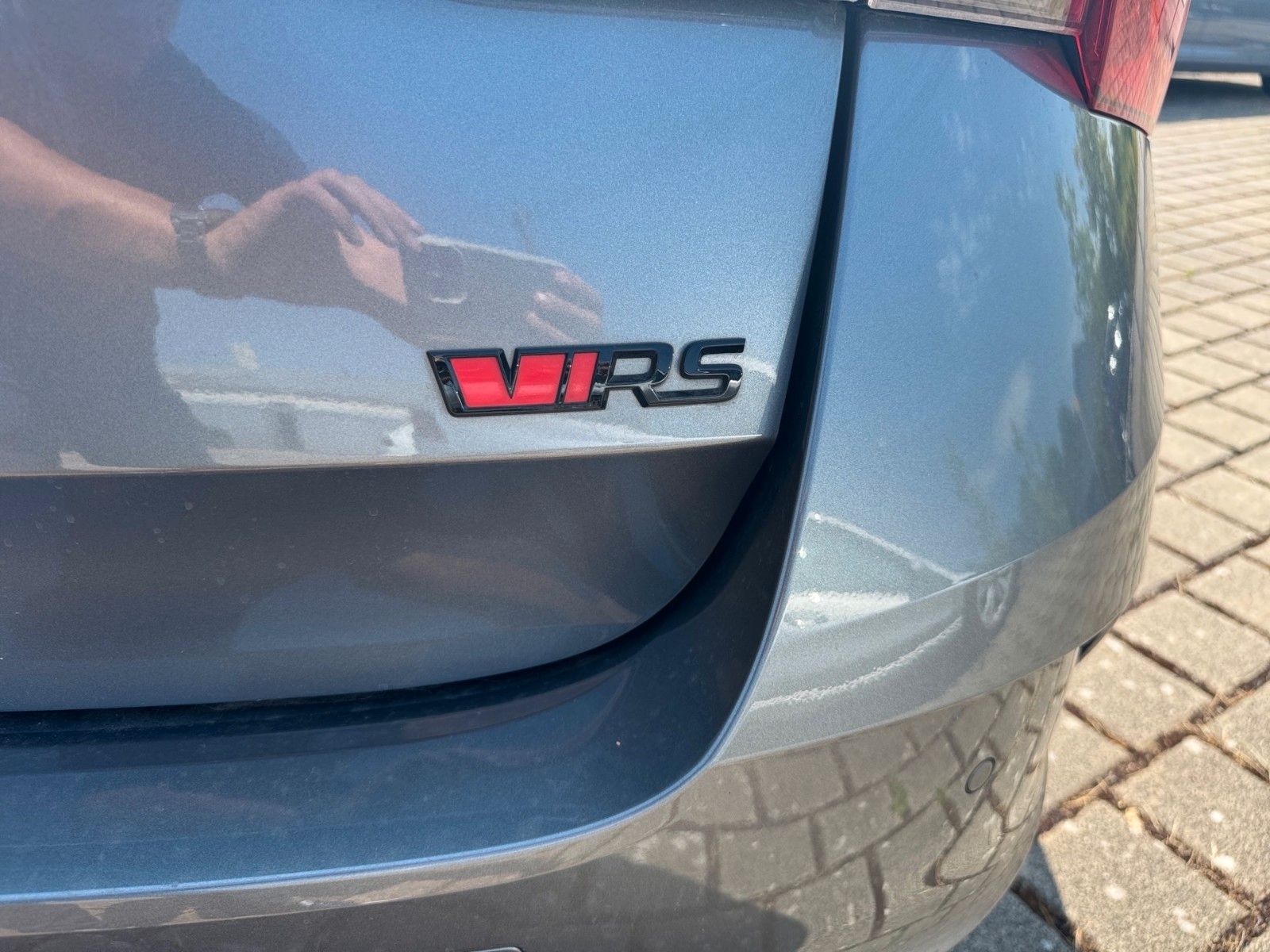 Fahrzeugabbildung SKODA Octavia Combi RS 2.0 TSI