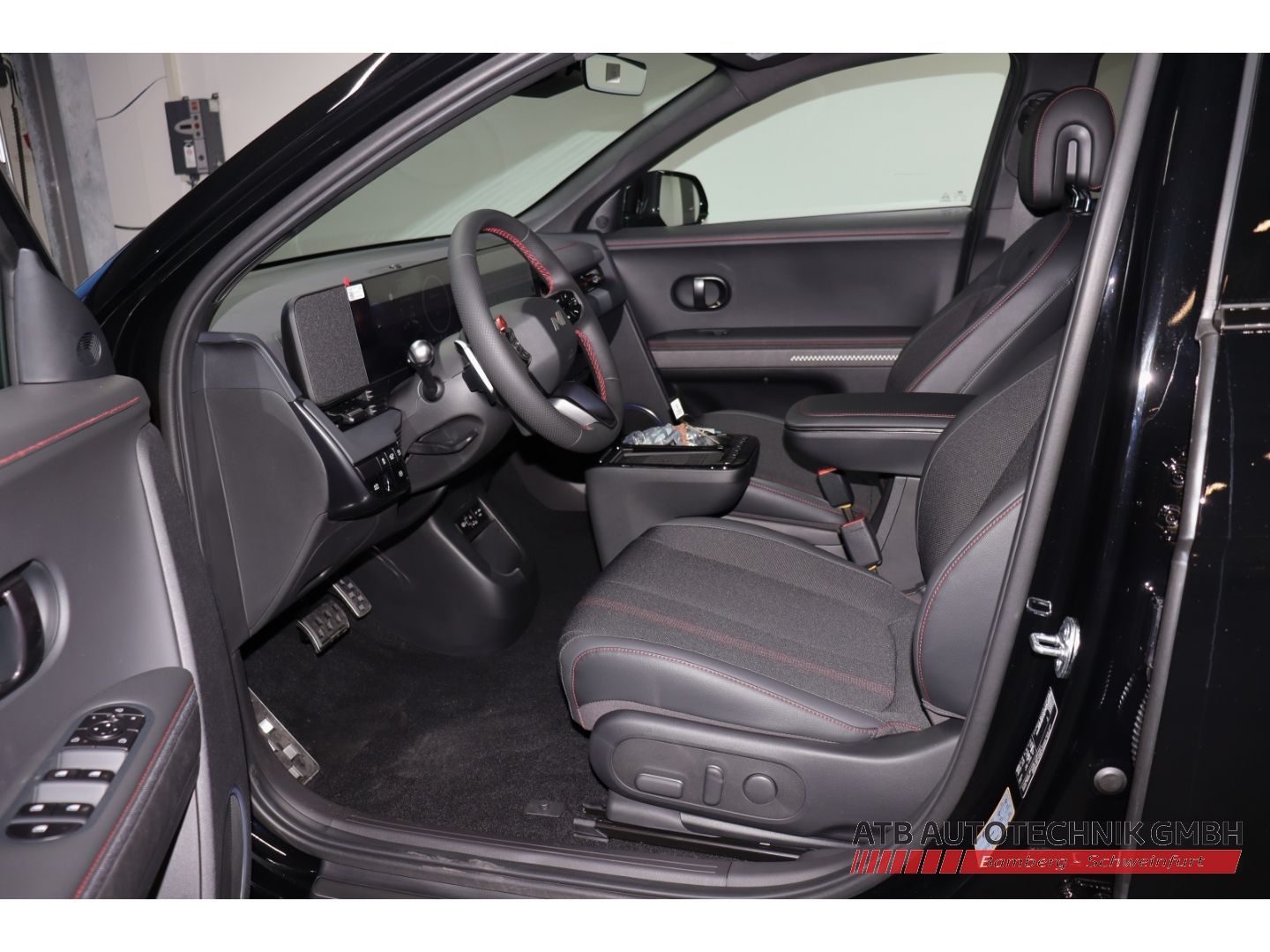 Fahrzeugabbildung Hyundai IONIQ 5 N-Line 84kWh Batterie 229PS 2WD Navi Dig