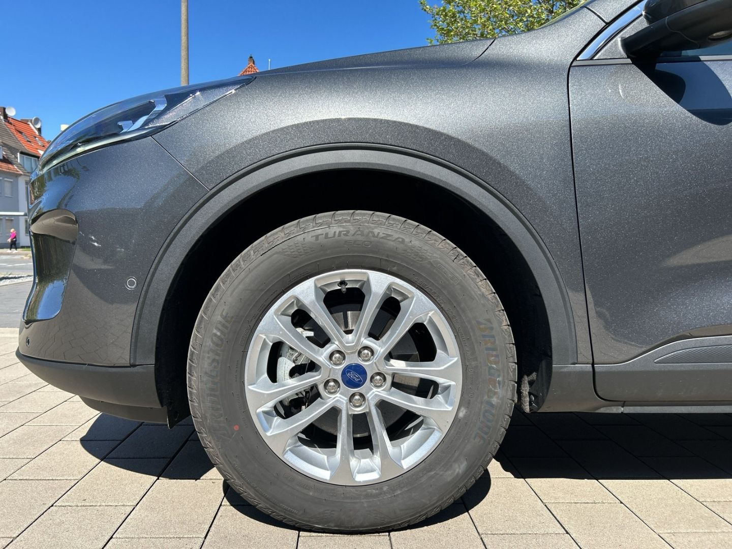 Fahrzeugabbildung Ford Kuga Hybrid Titanium X 2.5 Duratec FHEV EU6d HUD