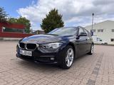 BMW 320d Touring Advantage Advantage