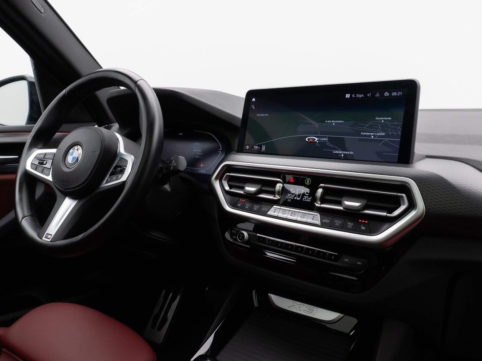 Fahrzeugabbildung BMW X3 xD20i M Sport HiFi Kamera DAB Panorama 20Zoll