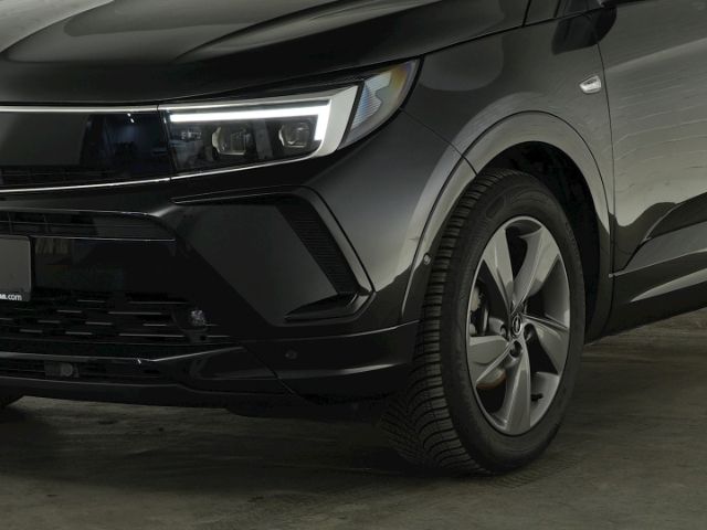 Grandland GS+LED LICHT+NAVI+360 GRAD KAMERA+SITZ