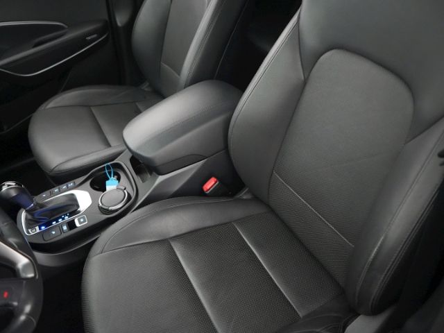 SANTA FE CRDI 4WD PREMIUM AT+AHK+XENON+NAVI+AROU