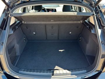 BMW 218 Active Tourer - 11