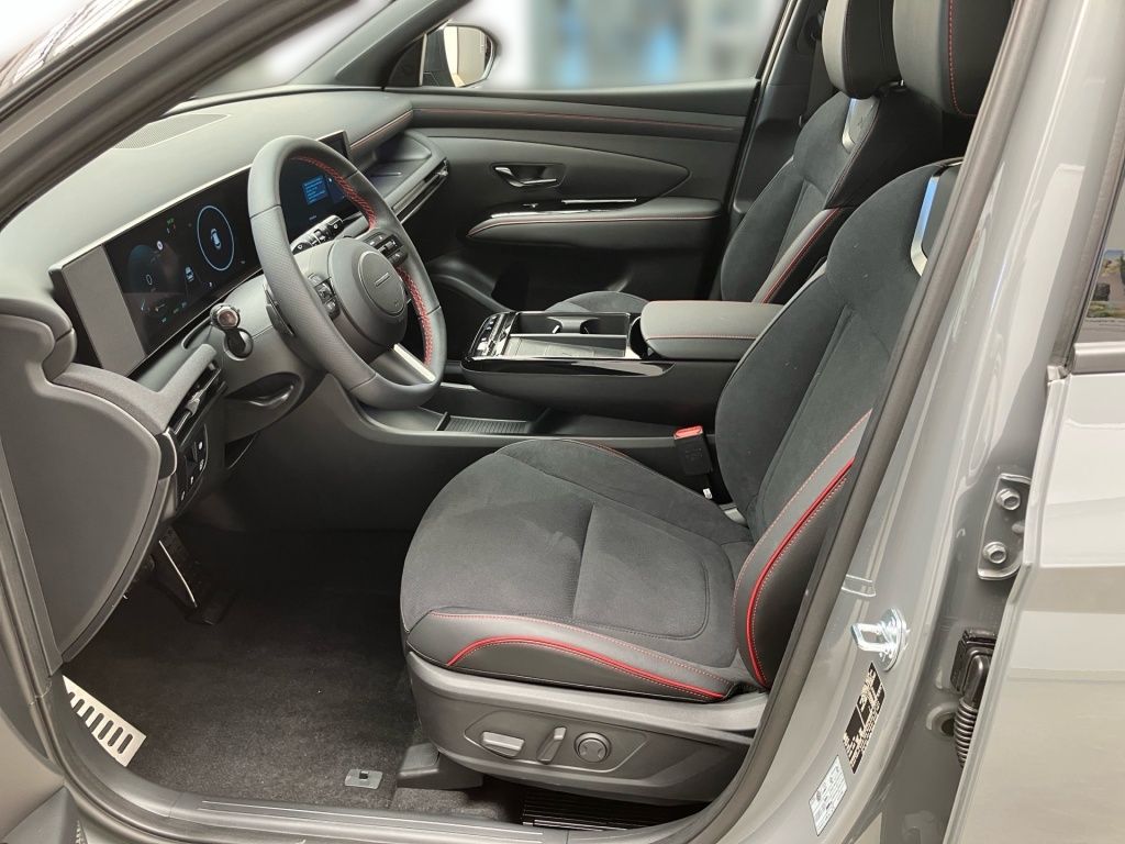 Fahrzeugabbildung Hyundai TUCSON FL HEV (MY26) 1.6 T-GDi (239 PS) 6-AT 2WD